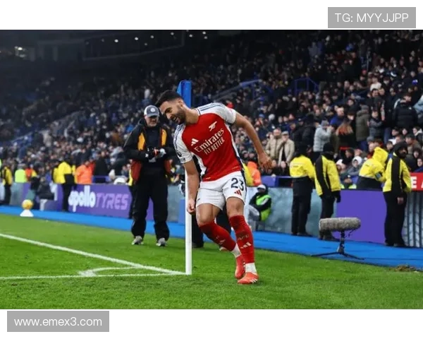 奥纳纳出球能力遭阿森纳高位逼抢考验