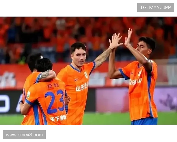 山东泰山外援主导进攻，整体结构难以成型，战术融合面临考验