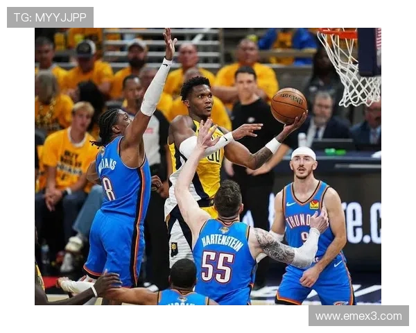 格兰特·威廉姆斯挡拆中投效率提升显著 拉开与队友防守差距